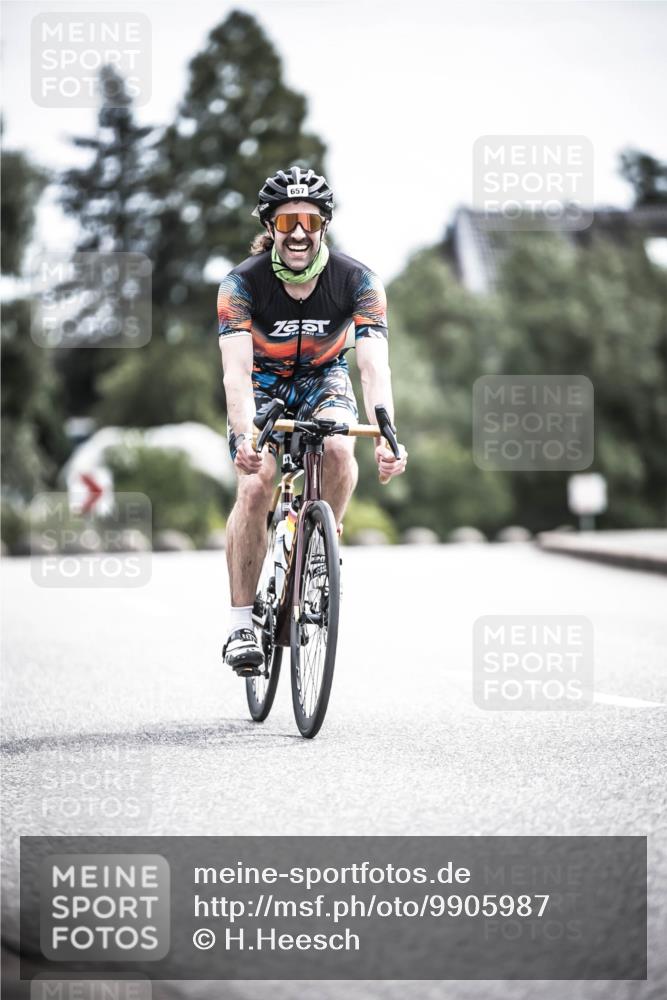 21.06.2026 - 29. Vierlanden-Triathlon H.Heesch http://msf.ph/oto/9905987 21.06.2026 11:43:35 Radfahren 278, 628, 657, 687, 689, 720, 731 meine-sportfotos.de