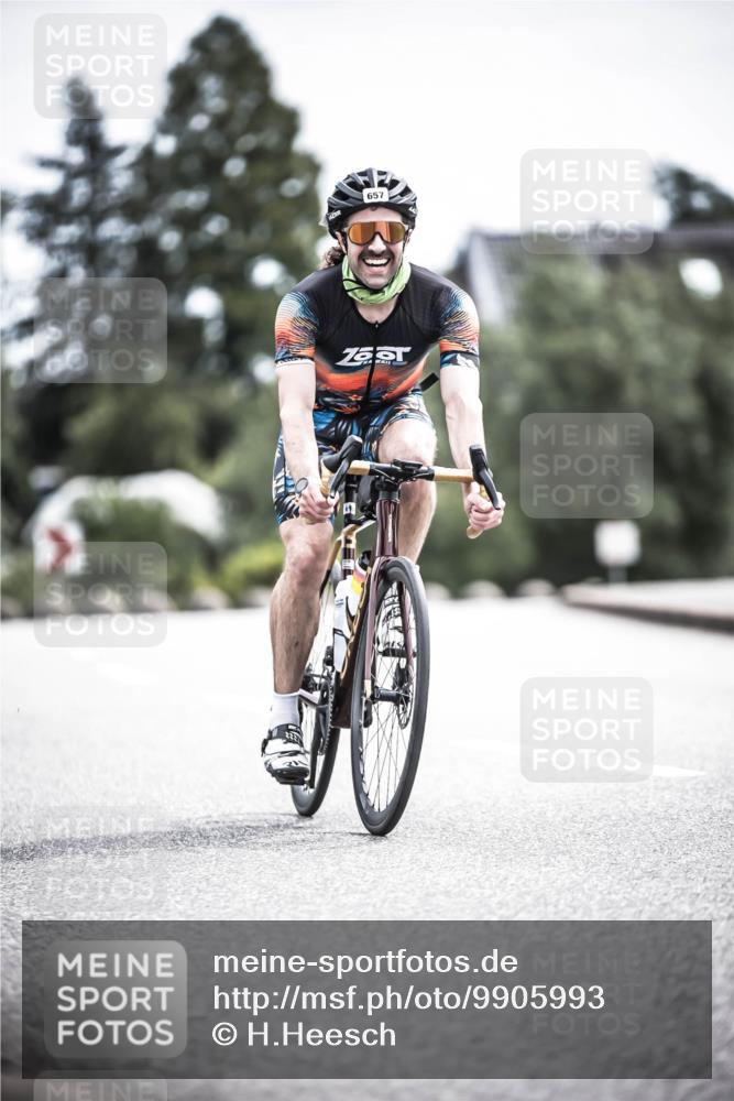 21.06.2026 - 29. Vierlanden-Triathlon H.Heesch http://msf.ph/oto/9905993 21.06.2026 11:43:35 Radfahren 278, 628, 657, 687, 689, 720, 731 meine-sportfotos.de