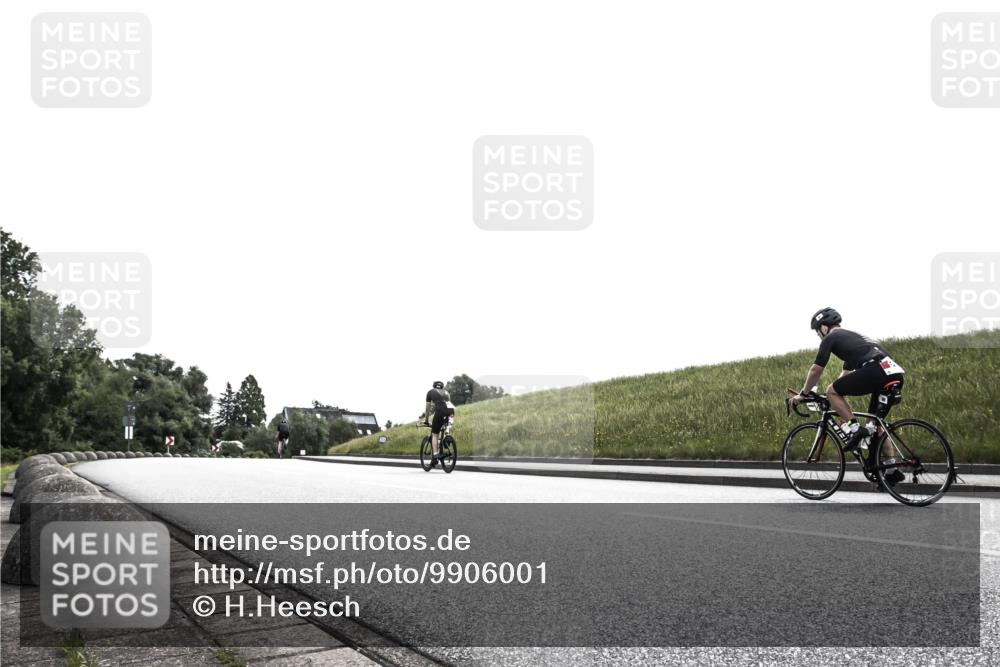 21.06.2026 - 29. Vierlanden-Triathlon H.Heesch http://msf.ph/oto/9906001 21.06.2026 11:22:02 Radfahren  meine-sportfotos.de