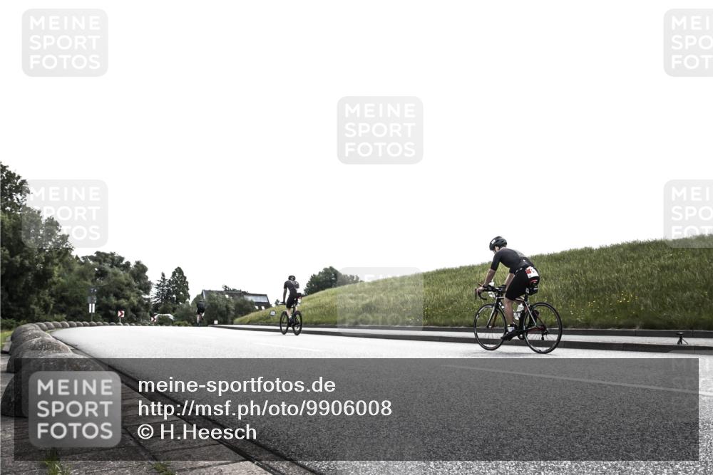 21.06.2026 - 29. Vierlanden-Triathlon H.Heesch http://msf.ph/oto/9906008 21.06.2026 11:22:03 Radfahren  meine-sportfotos.de