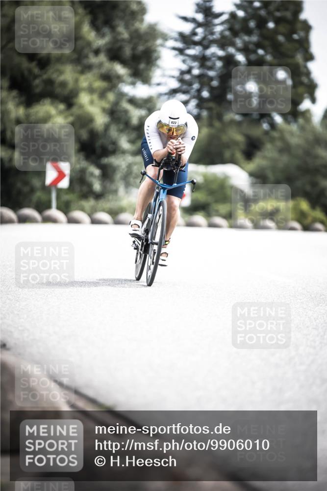 21.06.2026 - 29. Vierlanden-Triathlon H.Heesch http://msf.ph/oto/9906010 21.06.2026 11:44:06 Radfahren 123, 747, 822 meine-sportfotos.de