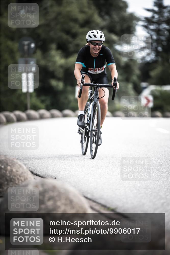 21.06.2026 - 29. Vierlanden-Triathlon H.Heesch http://msf.ph/oto/9906017 21.06.2026 11:40:17 Radfahren 232, 688 meine-sportfotos.de