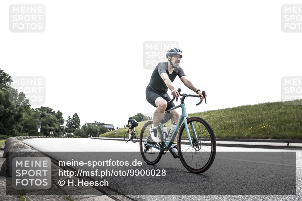 21.06.2026 - 29. Vierlanden-Triathlon H.Heesch http://msf.ph/oto/9906028 21.06.2026 11:22:34 Radfahren 767 meine-sportfotos.de
