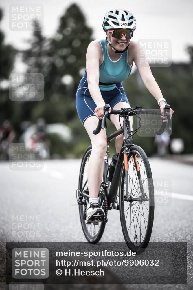 21.06.2026 - 29. Vierlanden-Triathlon H.Heesch http://msf.ph/oto/9906032 21.06.2026 10:24:27 Radfahren 74, 84, 94, 169, 196, 370, 377, 545, 552, 622 meine-sportfotos.de