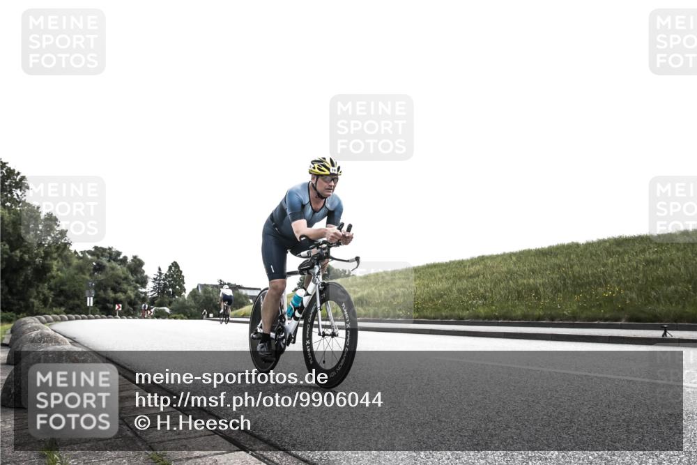 21.06.2026 - 29. Vierlanden-Triathlon H.Heesch http://msf.ph/oto/9906044 21.06.2026 11:23:00 Radfahren 221, 629, 795, 809 meine-sportfotos.de