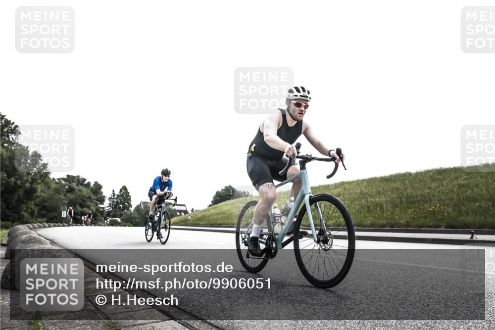 21.06.2026 - 29. Vierlanden-Triathlon H.Heesch http://msf.ph/oto/9906051 21.06.2026 11:23:11 Radfahren 91, 639, 692, 752, 759 meine-sportfotos.de