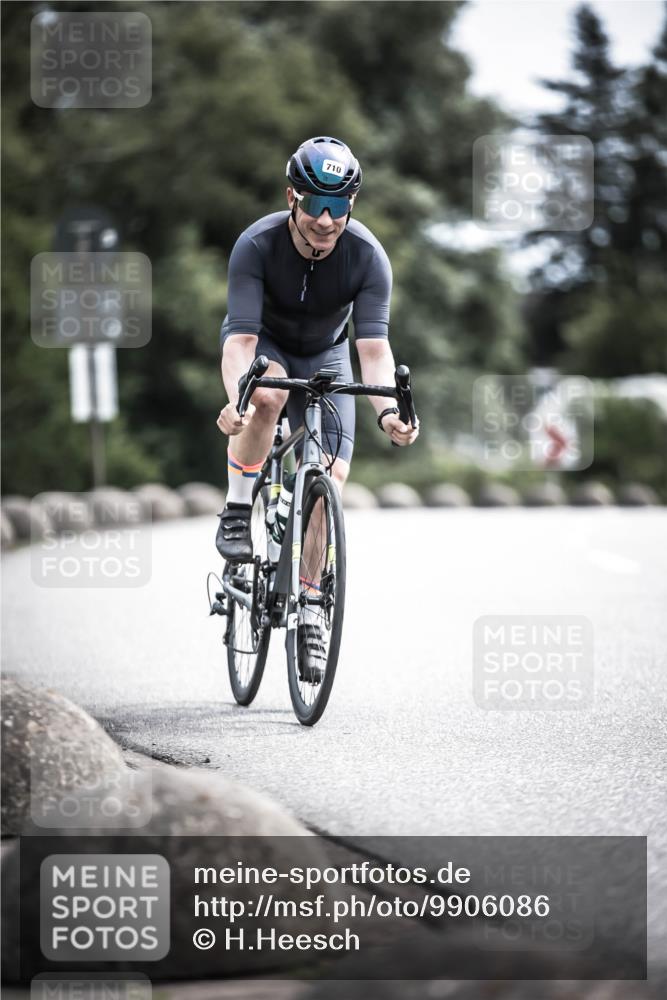 21.06.2026 - 29. Vierlanden-Triathlon H.Heesch http://msf.ph/oto/9906086 21.06.2026 11:44:19 Radfahren 710, 715, 805 meine-sportfotos.de