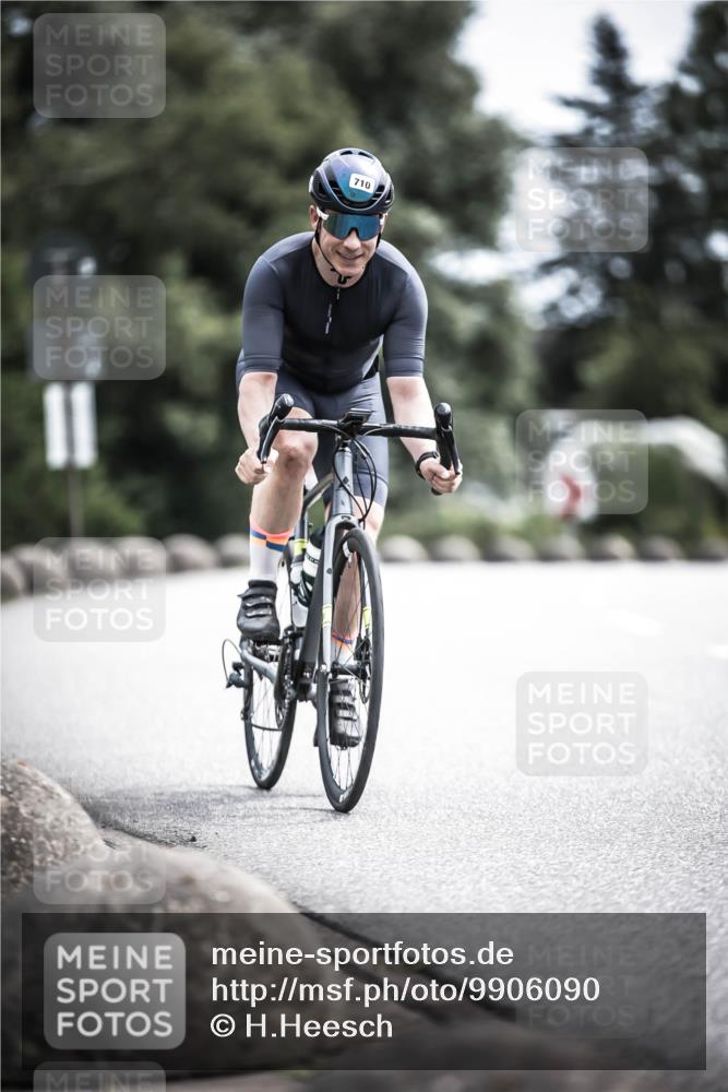 21.06.2026 - 29. Vierlanden-Triathlon H.Heesch http://msf.ph/oto/9906090 21.06.2026 11:44:19 Radfahren 710, 715, 805 meine-sportfotos.de