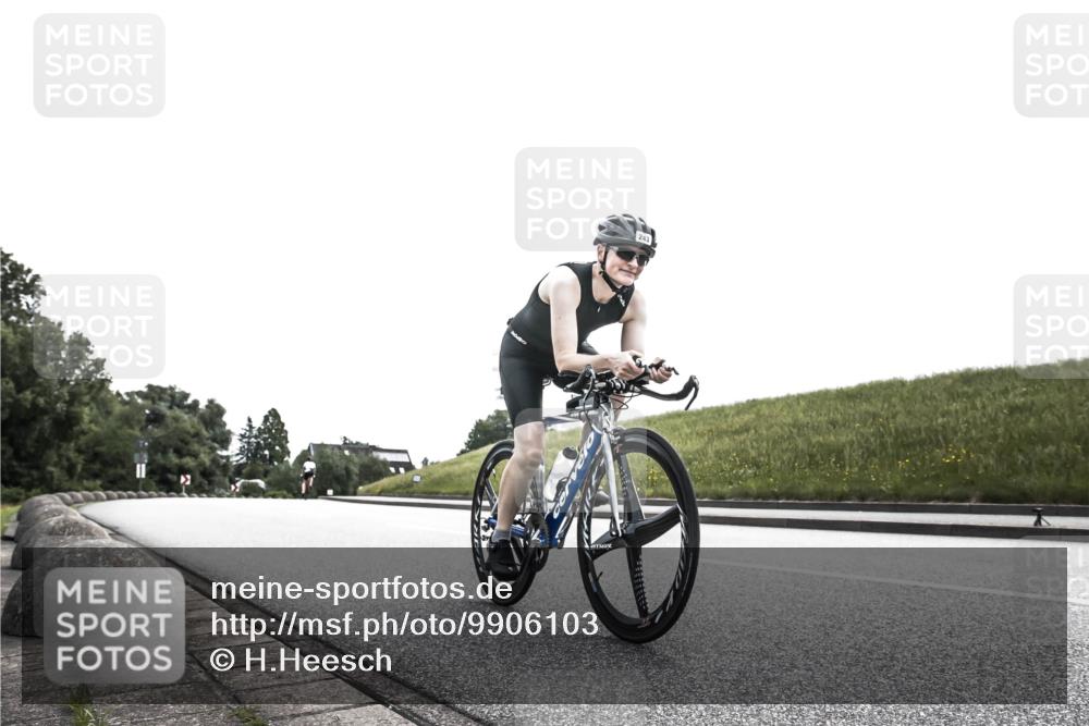 21.06.2026 - 29. Vierlanden-Triathlon H.Heesch http://msf.ph/oto/9906103 21.06.2026 11:25:57 Radfahren 243 meine-sportfotos.de