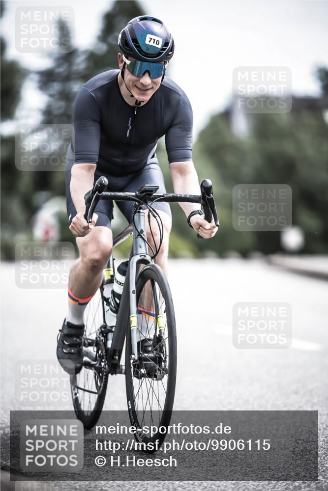 21.06.2026 - 29. Vierlanden-Triathlon H.Heesch http://msf.ph/oto/9906115 21.06.2026 11:44:19 Radfahren 710, 715, 805 meine-sportfotos.de