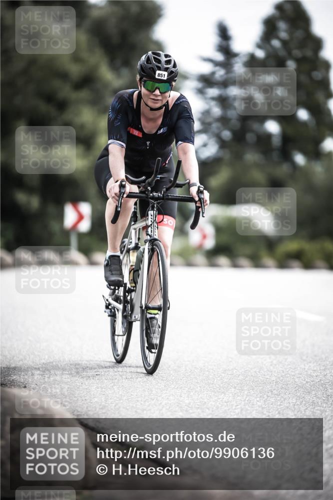 21.06.2026 - 29. Vierlanden-Triathlon H.Heesch http://msf.ph/oto/9906136 21.06.2026 11:40:50 Radfahren 851 meine-sportfotos.de