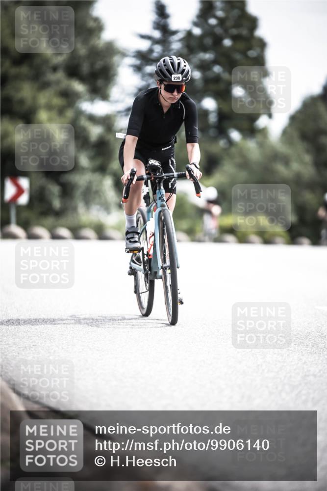 21.06.2026 - 29. Vierlanden-Triathlon H.Heesch http://msf.ph/oto/9906140 21.06.2026 11:44:54 Radfahren 238, 291, 672, 696 meine-sportfotos.de