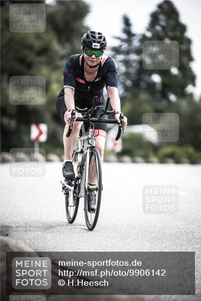 21.06.2026 - 29. Vierlanden-Triathlon H.Heesch http://msf.ph/oto/9906142 21.06.2026 11:40:50 Radfahren 851 meine-sportfotos.de