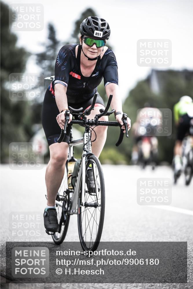 21.06.2026 - 29. Vierlanden-Triathlon H.Heesch http://msf.ph/oto/9906180 21.06.2026 11:40:50 Radfahren 851 meine-sportfotos.de