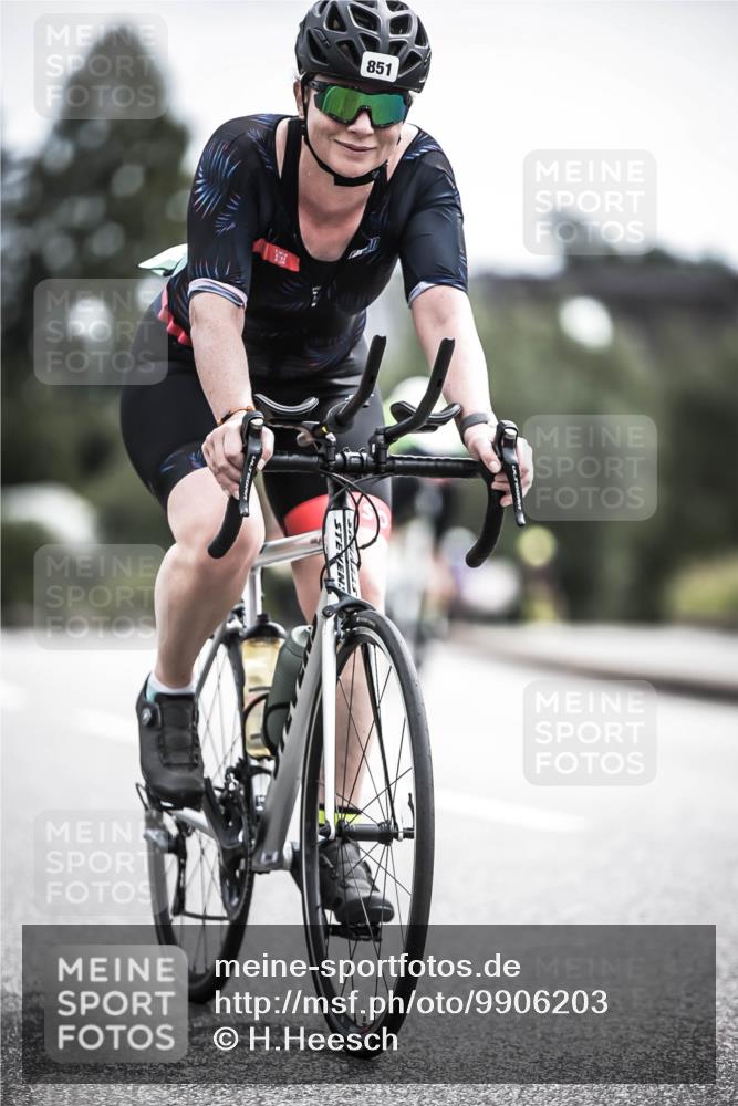 21.06.2026 - 29. Vierlanden-Triathlon H.Heesch http://msf.ph/oto/9906203 21.06.2026 11:40:50 Radfahren 851 meine-sportfotos.de