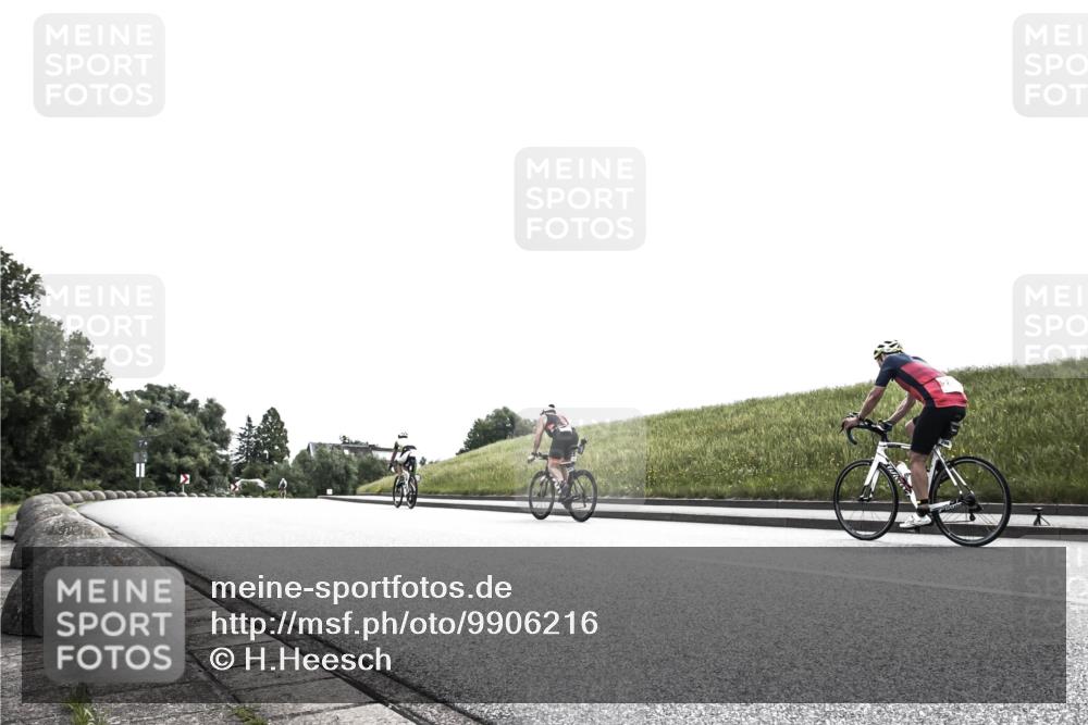 21.06.2026 - 29. Vierlanden-Triathlon H.Heesch http://msf.ph/oto/9906216 21.06.2026 11:29:13 Radfahren  meine-sportfotos.de