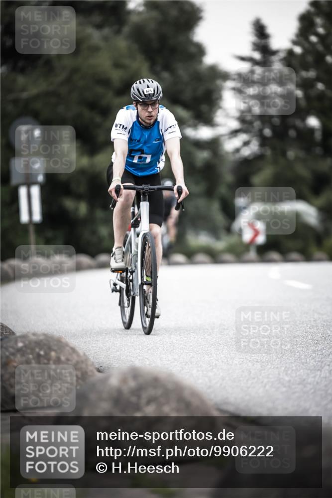 21.06.2026 - 29. Vierlanden-Triathlon H.Heesch http://msf.ph/oto/9906222 21.06.2026 10:24:35 Radfahren 71, 94, 207, 370, 552, 622, 625 meine-sportfotos.de