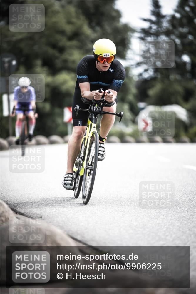 21.06.2026 - 29. Vierlanden-Triathlon H.Heesch http://msf.ph/oto/9906225 21.06.2026 11:40:58 Radfahren 71, 270, 668, 709 meine-sportfotos.de