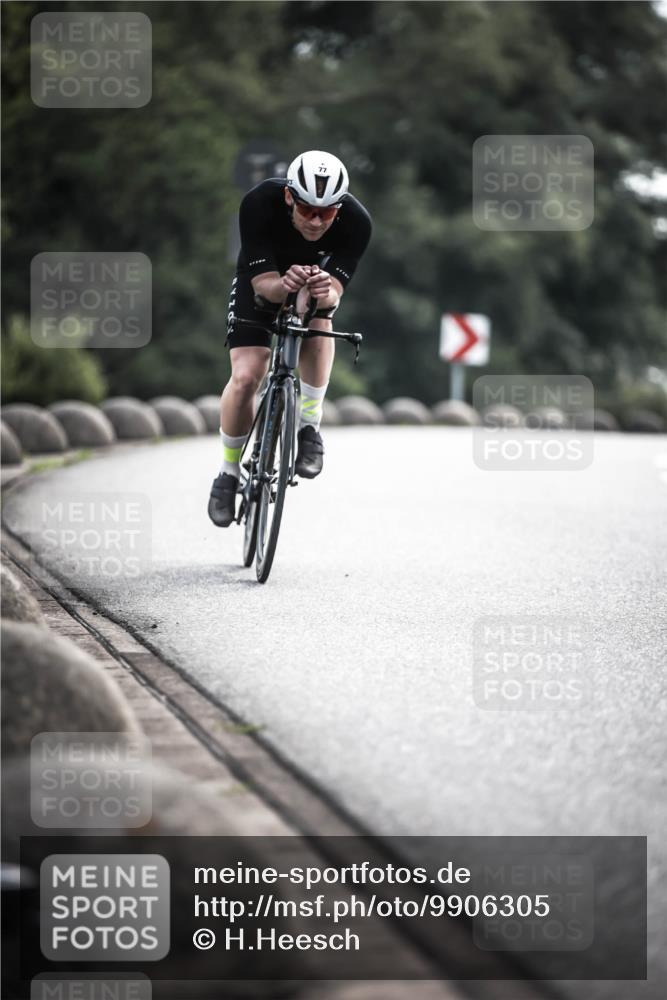 21.06.2026 - 29. Vierlanden-Triathlon H.Heesch http://msf.ph/oto/9906305 21.06.2026 09:19:40 Radfahren 4, 77, 219 meine-sportfotos.de