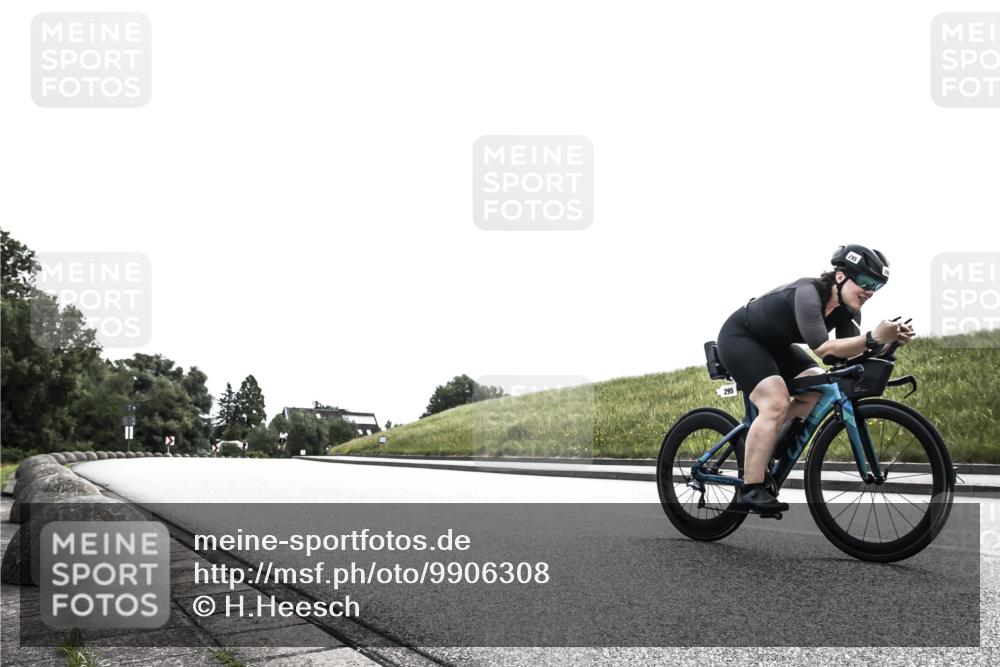 21.06.2026 - 29. Vierlanden-Triathlon H.Heesch http://msf.ph/oto/9906308 21.06.2026 11:30:59 Radfahren 236, 277, 295, 899 meine-sportfotos.de
