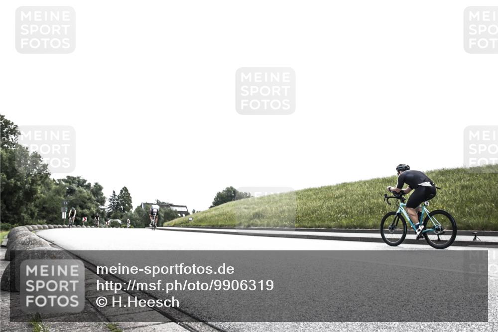 21.06.2026 - 29. Vierlanden-Triathlon H.Heesch http://msf.ph/oto/9906319 21.06.2026 11:31:32 Radfahren 200, 788 meine-sportfotos.de