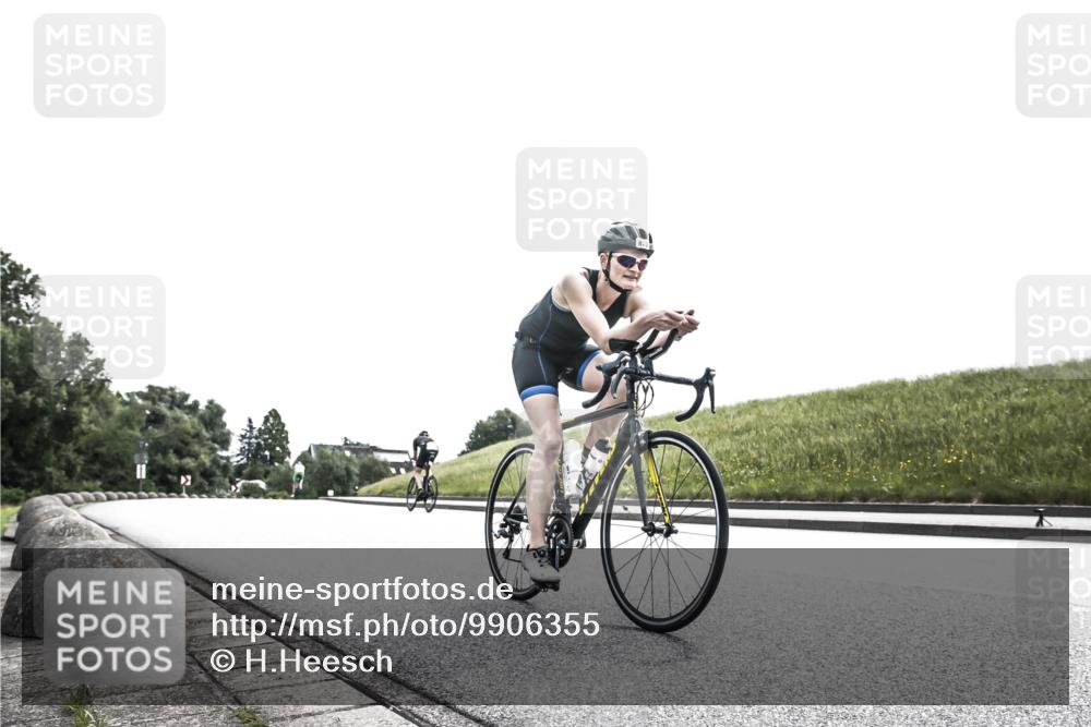 21.06.2026 - 29. Vierlanden-Triathlon H.Heesch http://msf.ph/oto/9906355 21.06.2026 11:31:52 Radfahren 873 meine-sportfotos.de