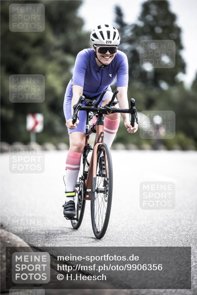 21.06.2026 - 29. Vierlanden-Triathlon H.Heesch http://msf.ph/oto/9906356 21.06.2026 11:41:00 Radfahren 71, 270, 668, 709, 853 meine-sportfotos.de