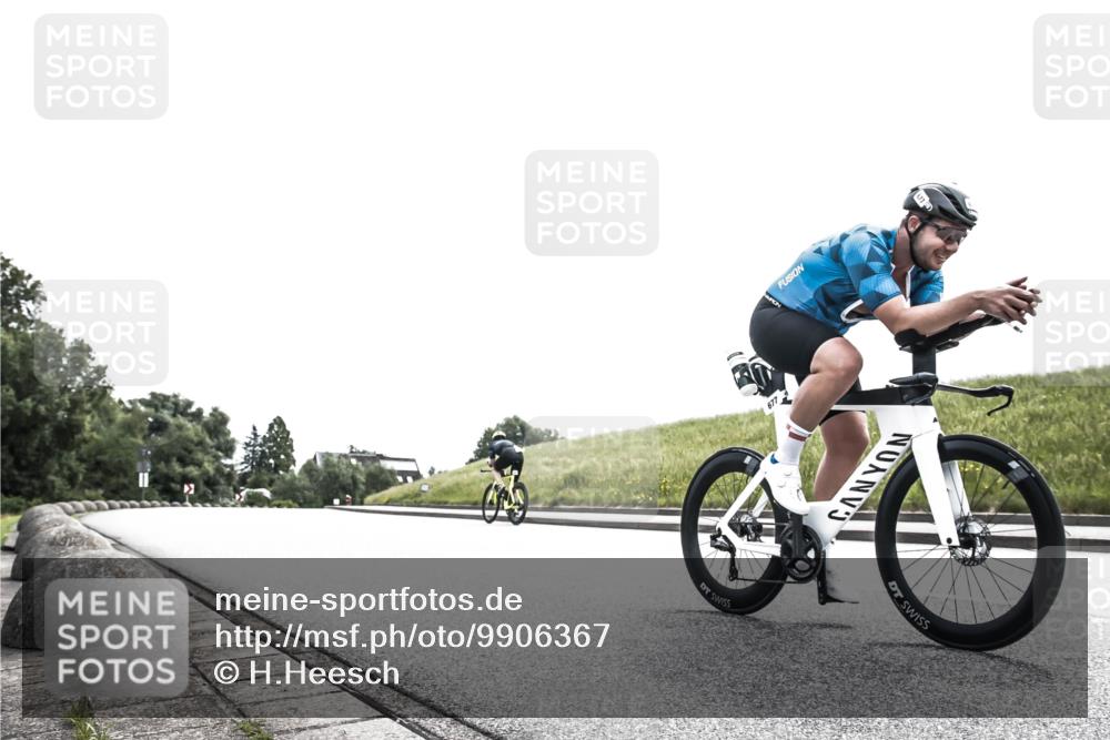 21.06.2026 - 29. Vierlanden-Triathlon H.Heesch http://msf.ph/oto/9906367 21.06.2026 11:32:34 Radfahren 168, 677, 736 meine-sportfotos.de