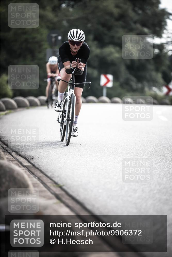 21.06.2026 - 29. Vierlanden-Triathlon H.Heesch http://msf.ph/oto/9906372 21.06.2026 09:19:56 Radfahren 32, 112, 267, 298 meine-sportfotos.de