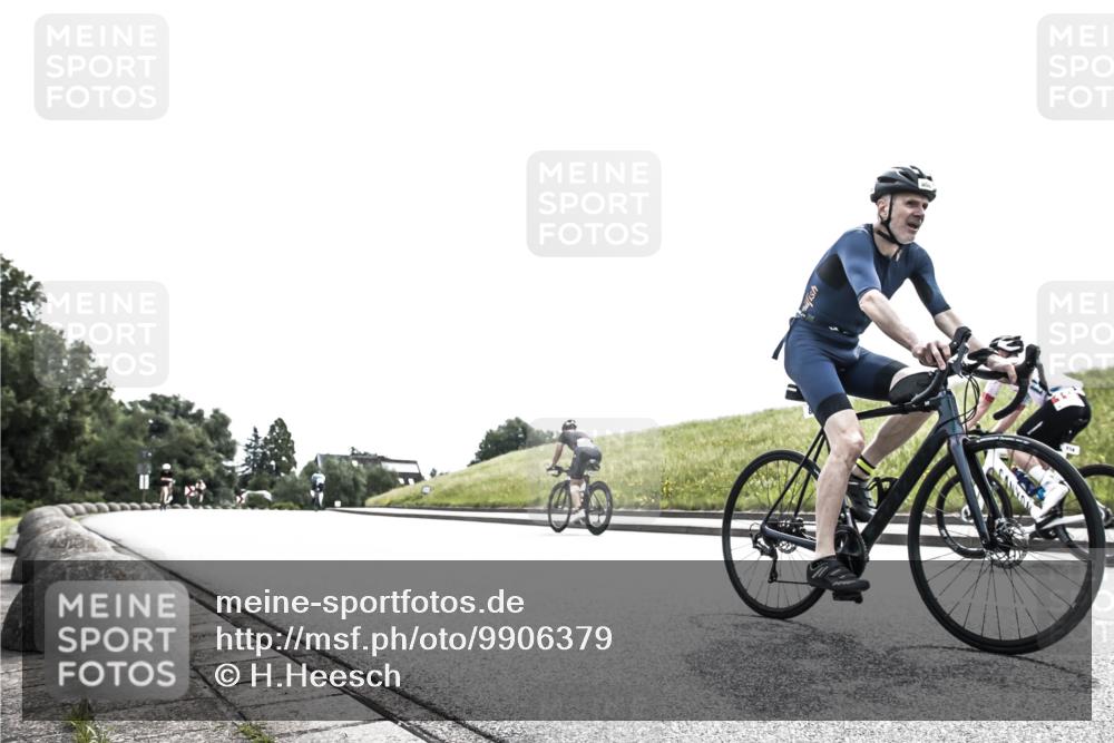 21.06.2026 - 29. Vierlanden-Triathlon H.Heesch http://msf.ph/oto/9906379 21.06.2026 11:32:54 Radfahren 269, 806, 880 meine-sportfotos.de