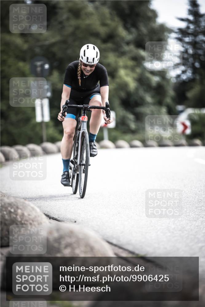 21.06.2026 - 29. Vierlanden-Triathlon H.Heesch http://msf.ph/oto/9906425 21.06.2026 11:41:07 Radfahren 853 meine-sportfotos.de