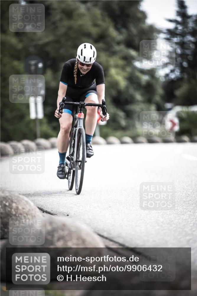 21.06.2026 - 29. Vierlanden-Triathlon H.Heesch http://msf.ph/oto/9906432 21.06.2026 11:41:07 Radfahren 853 meine-sportfotos.de