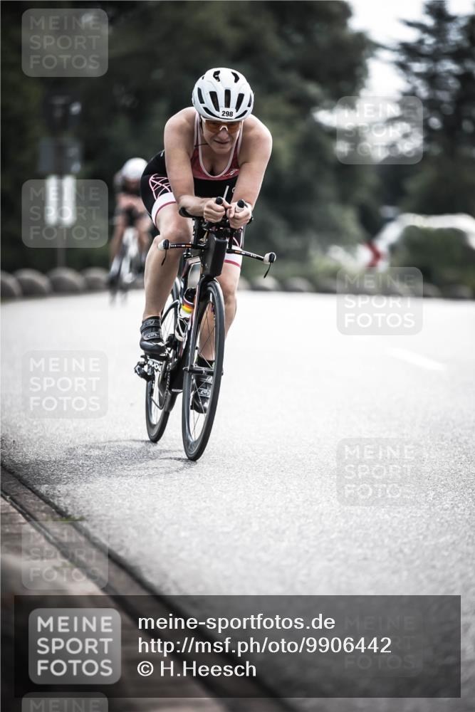 21.06.2026 - 29. Vierlanden-Triathlon H.Heesch http://msf.ph/oto/9906442 21.06.2026 09:19:59 Radfahren 32, 267, 298 meine-sportfotos.de