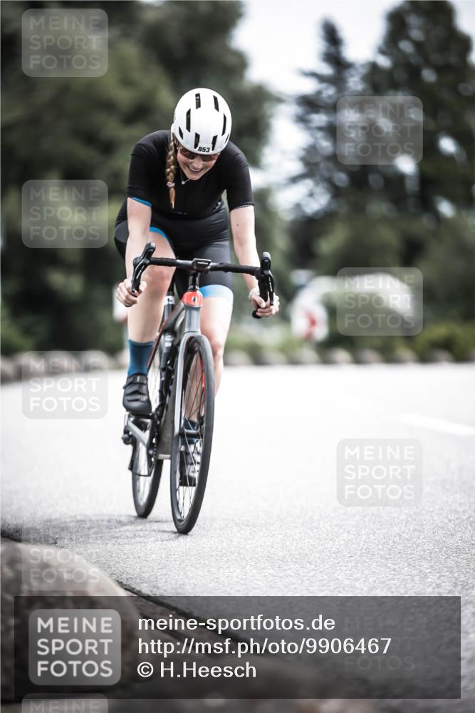 21.06.2026 - 29. Vierlanden-Triathlon H.Heesch http://msf.ph/oto/9906467 21.06.2026 11:41:07 Radfahren 853 meine-sportfotos.de