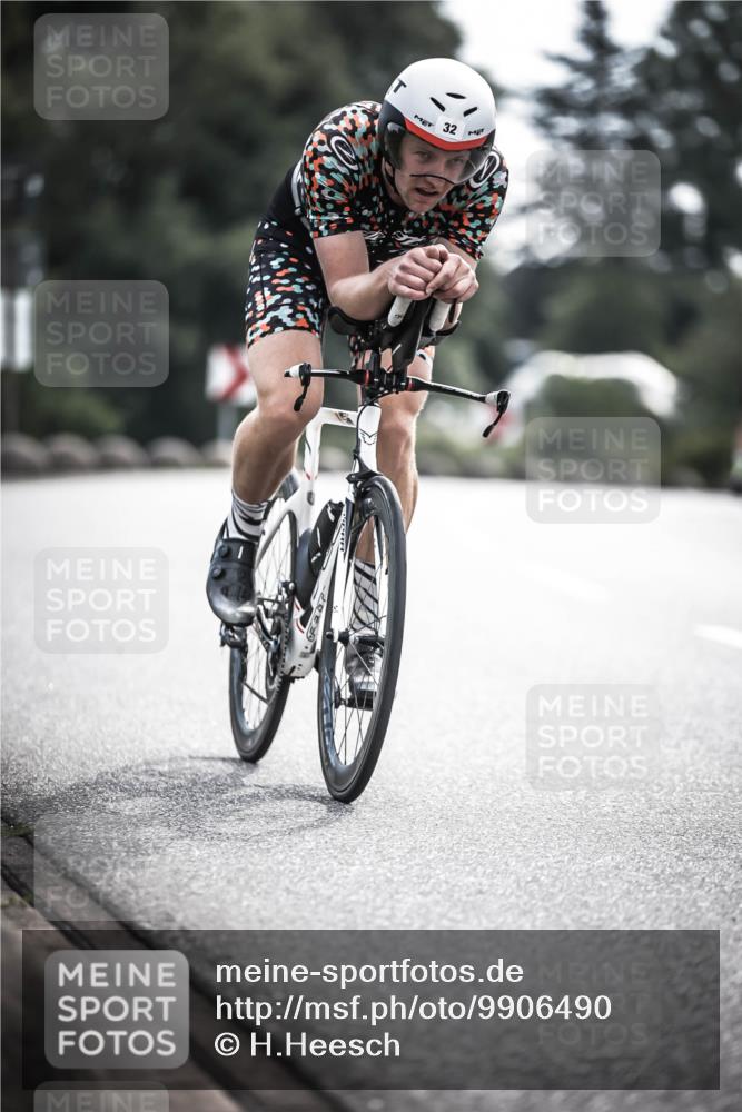 21.06.2026 - 29. Vierlanden-Triathlon H.Heesch http://msf.ph/oto/9906490 21.06.2026 09:20:02 Radfahren 32, 298 meine-sportfotos.de