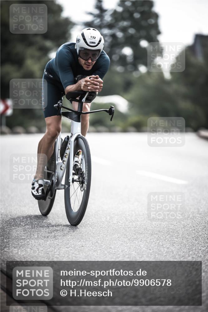 21.06.2026 - 29. Vierlanden-Triathlon H.Heesch http://msf.ph/oto/9906578 21.06.2026 09:20:24 Radfahren 132 meine-sportfotos.de