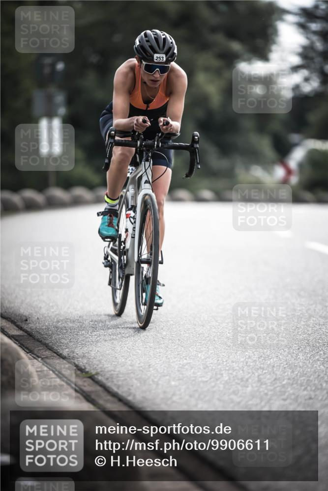 21.06.2026 - 29. Vierlanden-Triathlon H.Heesch http://msf.ph/oto/9906611 21.06.2026 09:20:43 Radfahren 45, 253 meine-sportfotos.de