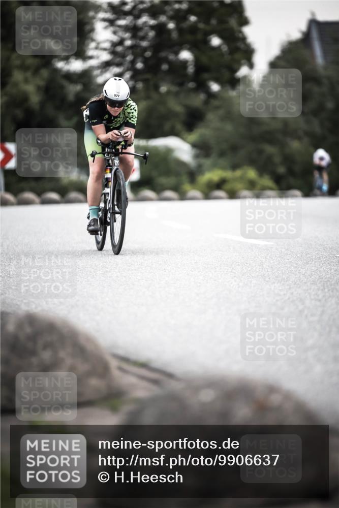 21.06.2026 - 29. Vierlanden-Triathlon H.Heesch http://msf.ph/oto/9906637 21.06.2026 10:25:01 Radfahren 42, 210, 253, 480, 577 meine-sportfotos.de