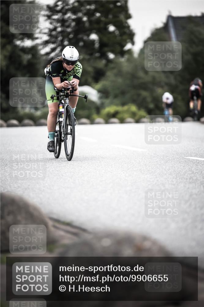 21.06.2026 - 29. Vierlanden-Triathlon H.Heesch http://msf.ph/oto/9906655 21.06.2026 10:25:02 Radfahren 42, 210, 253, 480, 577 meine-sportfotos.de