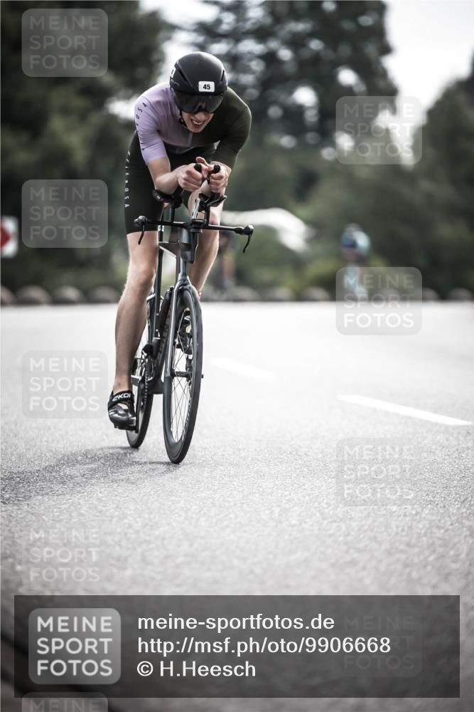 21.06.2026 - 29. Vierlanden-Triathlon H.Heesch http://msf.ph/oto/9906668 21.06.2026 09:20:50 Radfahren 21, 38, 45, 57, 67 meine-sportfotos.de