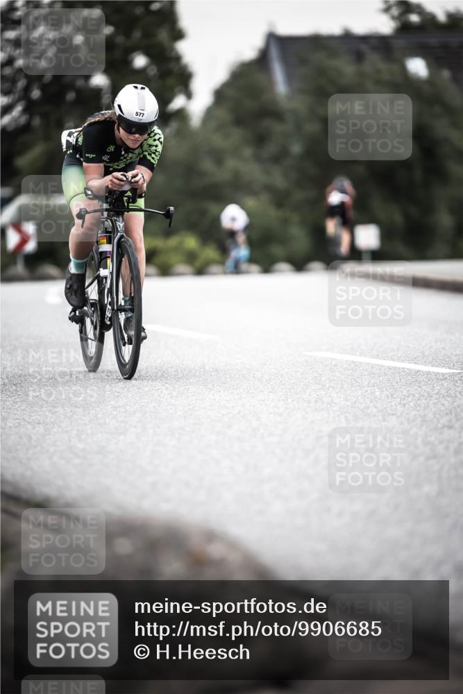 21.06.2026 - 29. Vierlanden-Triathlon H.Heesch http://msf.ph/oto/9906685 21.06.2026 10:25:02 Radfahren 42, 210, 253, 480, 577 meine-sportfotos.de