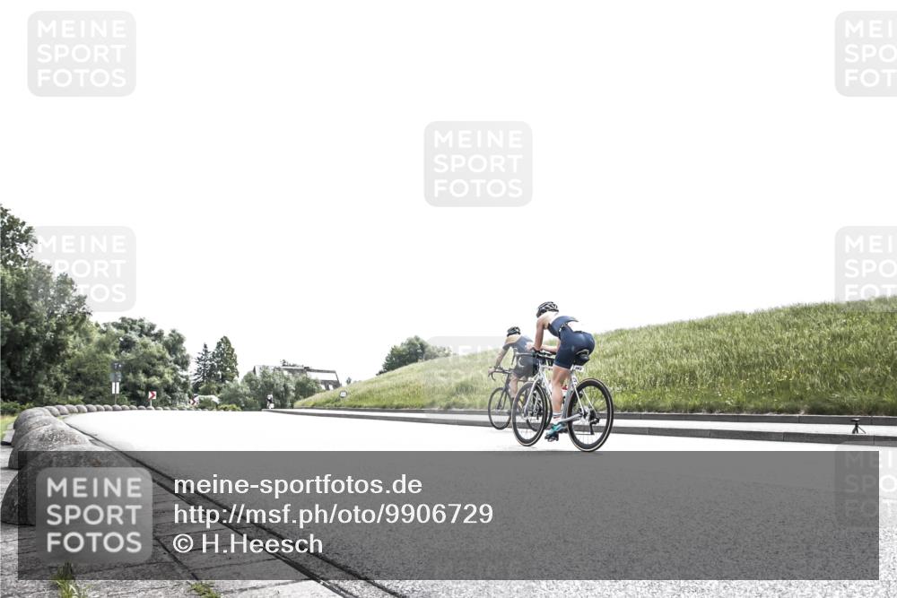 21.06.2026 - 29. Vierlanden-Triathlon H.Heesch http://msf.ph/oto/9906729 21.06.2026 11:38:45 Radfahren 703 meine-sportfotos.de