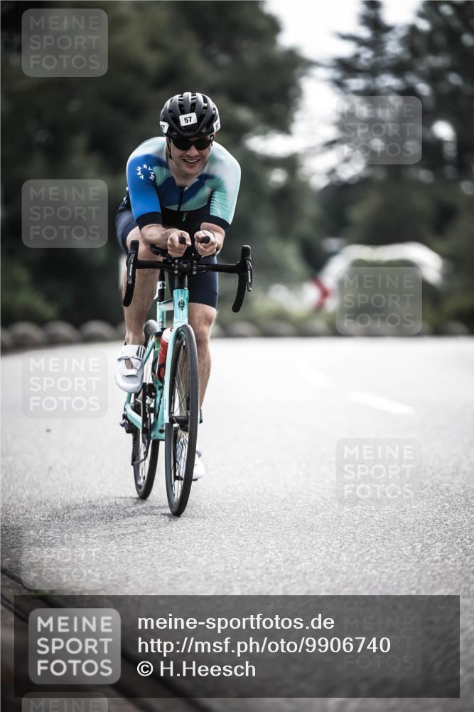 21.06.2026 - 29. Vierlanden-Triathlon H.Heesch http://msf.ph/oto/9906740 21.06.2026 09:20:57 Radfahren 21, 38, 57, 67, 82, 109, 142 meine-sportfotos.de