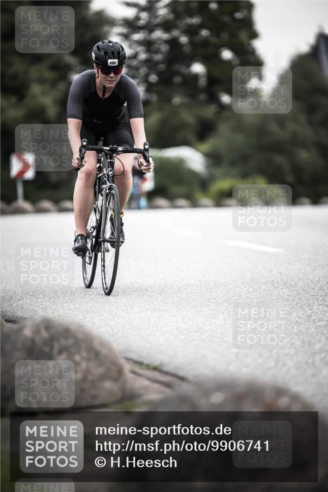 21.06.2026 - 29. Vierlanden-Triathlon H.Heesch http://msf.ph/oto/9906741 21.06.2026 10:25:04 Radfahren 42, 210, 253, 480, 577 meine-sportfotos.de