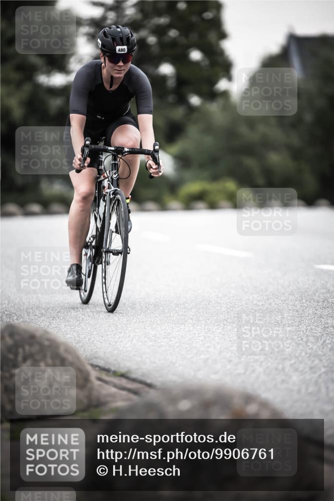 21.06.2026 - 29. Vierlanden-Triathlon H.Heesch http://msf.ph/oto/9906761 21.06.2026 10:25:04 Radfahren 42, 210, 253, 480, 577 meine-sportfotos.de