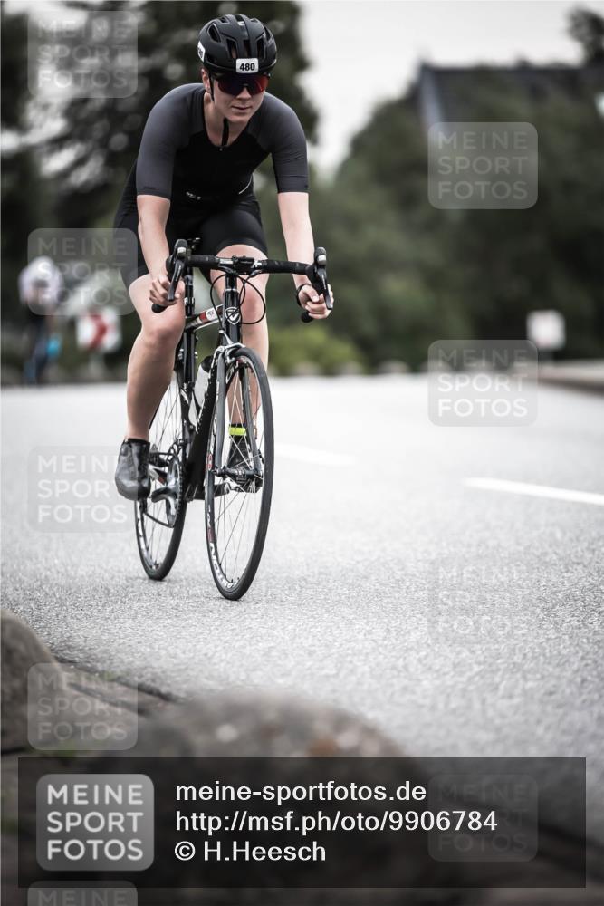 21.06.2026 - 29. Vierlanden-Triathlon H.Heesch http://msf.ph/oto/9906784 21.06.2026 10:25:04 Radfahren 42, 210, 253, 480, 577 meine-sportfotos.de