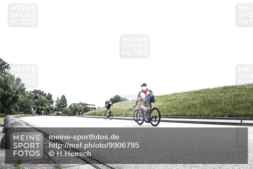 21.06.2026 - 29. Vierlanden-Triathlon H.Heesch http://msf.ph/oto/9906795 21.06.2026 11:40:47 Radfahren 851 meine-sportfotos.de