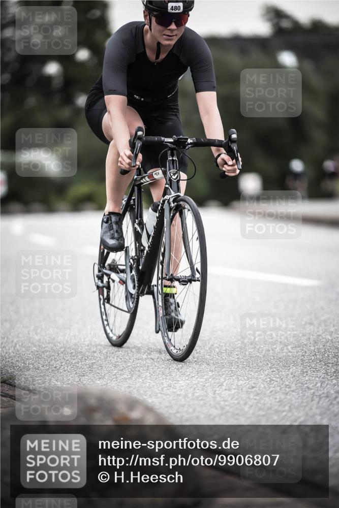 21.06.2026 - 29. Vierlanden-Triathlon H.Heesch http://msf.ph/oto/9906807 21.06.2026 10:25:04 Radfahren 42, 210, 253, 480, 577 meine-sportfotos.de