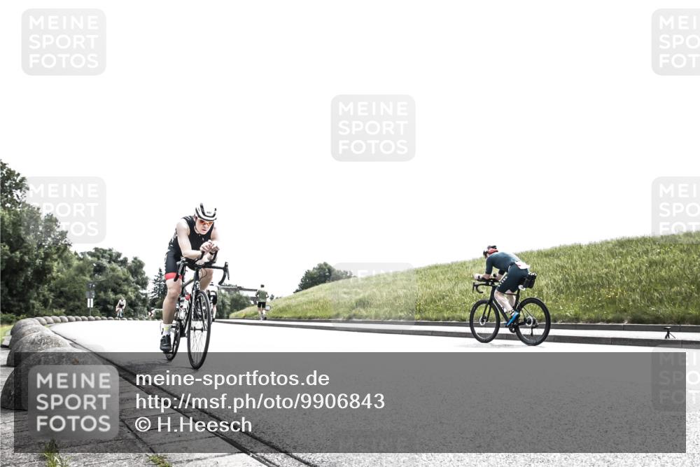 21.06.2026 - 29. Vierlanden-Triathlon H.Heesch http://msf.ph/oto/9906843 21.06.2026 11:41:45 Radfahren 634, 682, 691, 726 meine-sportfotos.de