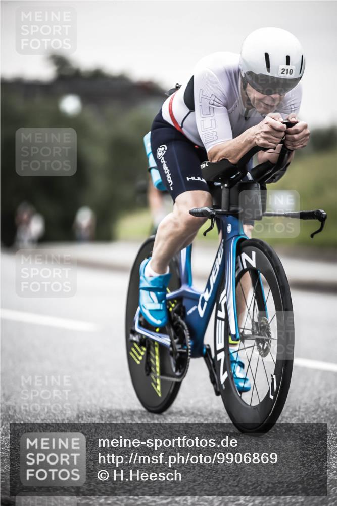21.06.2026 - 29. Vierlanden-Triathlon H.Heesch http://msf.ph/oto/9906869 21.06.2026 10:25:08 Radfahren 42, 76, 77, 98, 107, 210 meine-sportfotos.de